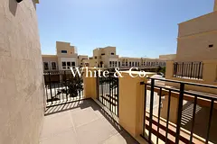Single Row | ParkFacing | Corner End Unit