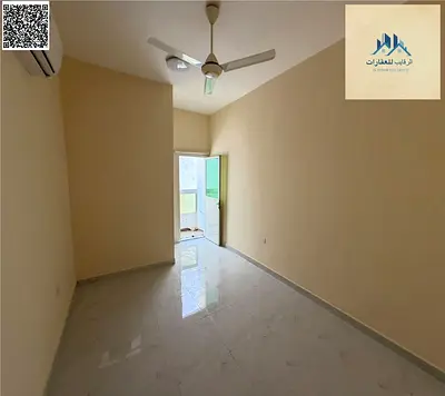 🏡 Three-bedroom apartment with a living room for annual rent in Al Alia area – Ajman