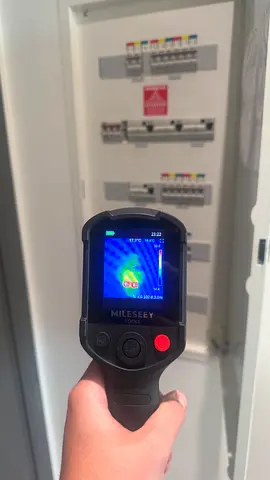 Property Snagging with Thermal Imaging — Dubai Handover Inspection