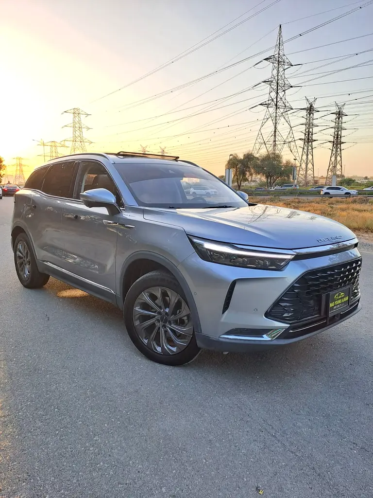 Baic X7 2023 — photo 1 of 20