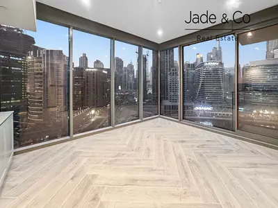 Community Expert | High Floor | Burj Khalifa View