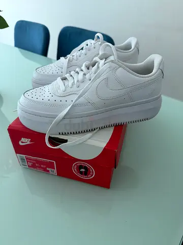 Nike court vision alta new never worn size40 still in the box.Bought it for 250aed want to sell90aed