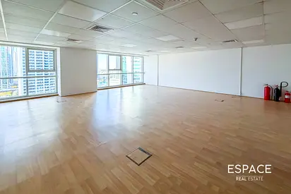 Vacant| Close to Metro | Lake View