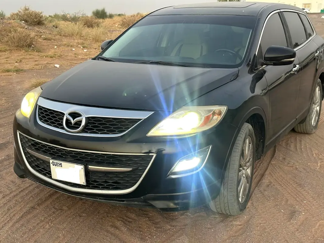 Mazda CX-9 2010 — photo 1 of 12