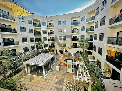 All Amenities ! Luxury 1bhk with Loundry Room ! Free Parking