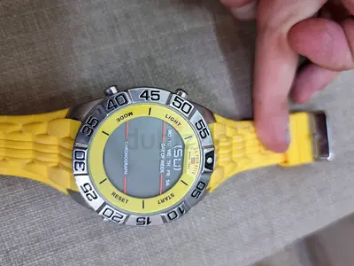 US POLO Yellow digital-analog wristwatch with silicone strap - working condition