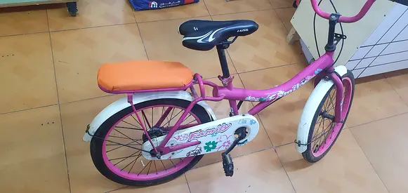 Kids Cycle in Excellent condition