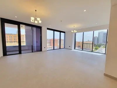 Luxurious & Spacious 3BHK with Maids Room