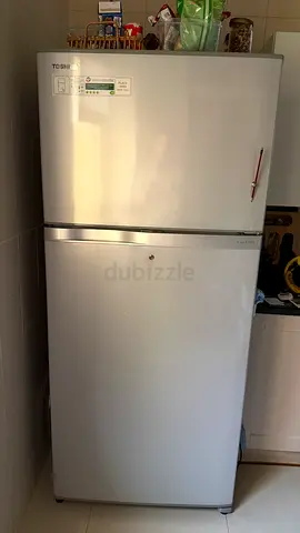 Big capacity Toshiba Top Freezer Refrigerator - Good Working Condition. fixed price