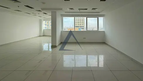 AC Free | Spacious Fitted | Private Pantry + Bath