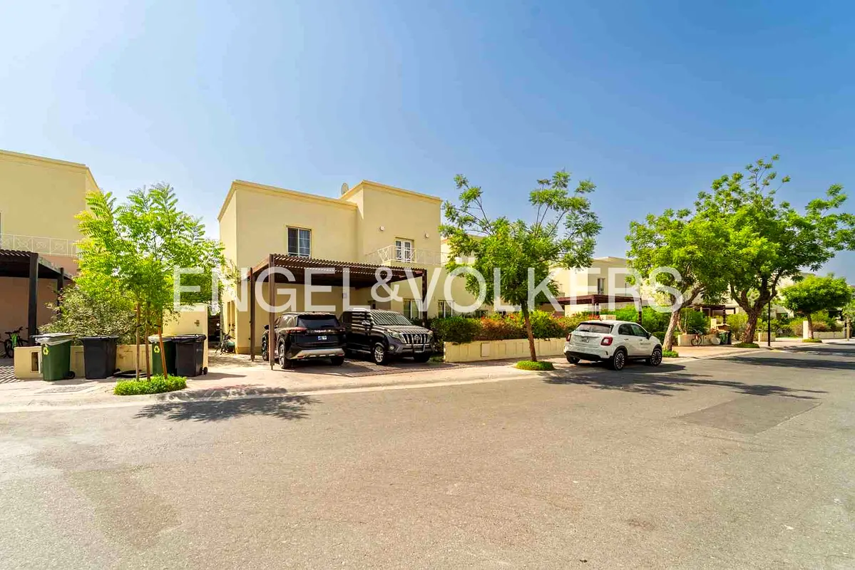 Upgraded | Private Garden | Detached Villa