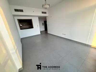 Marina View 1BR | Ikarus Building | Bright Unfurnished Layout
