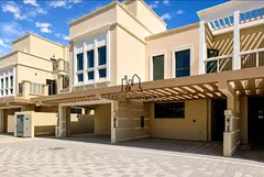 4BR Townhouse + Store | Middle Unit | Back to Back