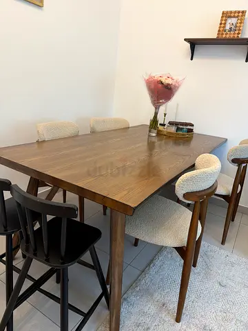 Solid Wood Dining Table with 4 Upholstered Chairs - Good Condition 100cm/200 cm