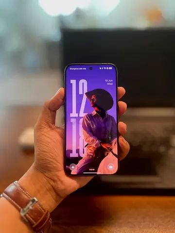Oppo Reno15 Pro 5G, 12Gb | 512GB, Dusk Brown, Only one month used with full box, charger and case