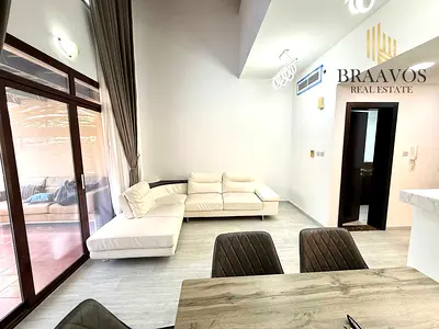 POOL VIEW | 12 CHEQUES | DUPLEX