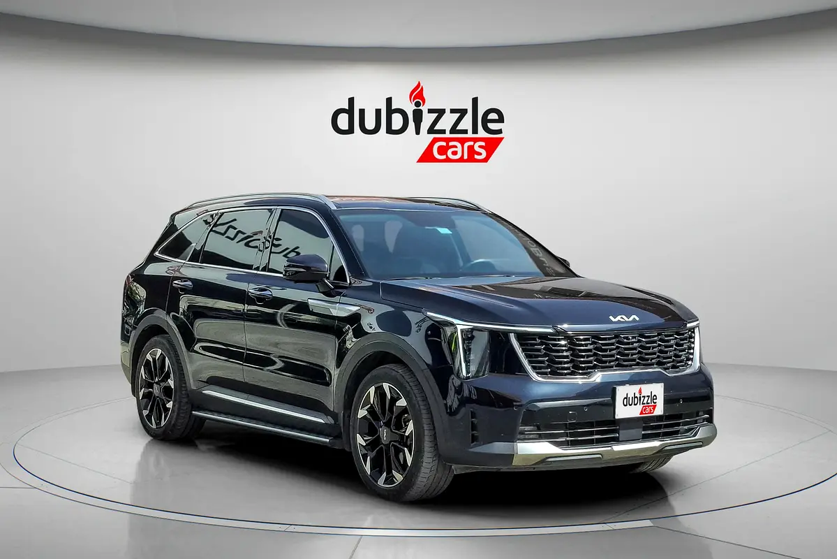Kia Sorento 2024 — photo 1 of 16