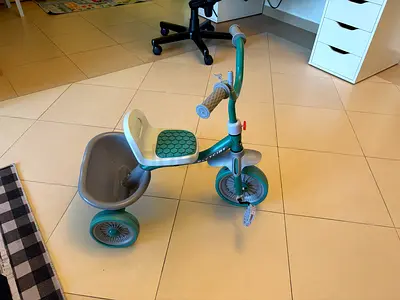 Kids green Tricycle for 3-5 years