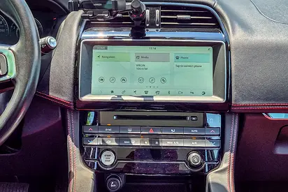 صورة مصغرة 13 لـ 2018 Jaguar F-PACE