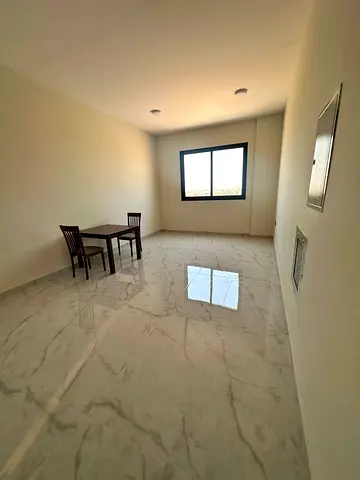One bedroom and living room in Al Jurf 3, near the Chinese market and next to the traffic department. Full maintenance is the owner's responsibility.