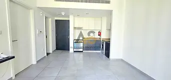1 bhk | Semi Furnished | 2 Baths | Nice Vibes