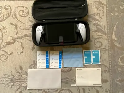 PlayStation 5 Portal Remote Player (WITH ACCESSORIES)