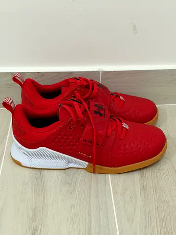 Red Under Armour Mens Reign lifter - brand new