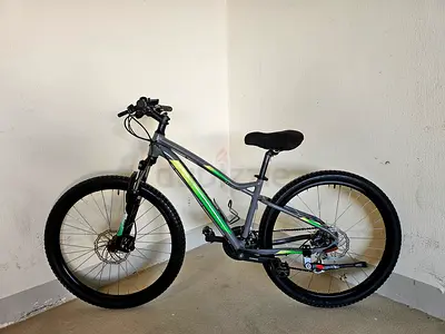 Silverback Splash 3 SLD, Hydraulic Brake, Hardtail Mountain Bike 27.5 wheels /Small
