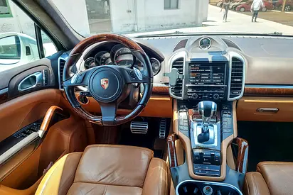 2012 Porsche CAYENNE 照片 9