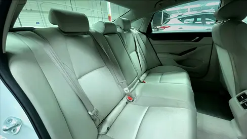 صورة 10 لـ 2022 Honda ACCORD