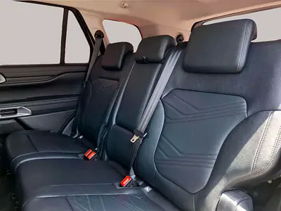 صورة 12 لـ 2024 FORD EVEREST