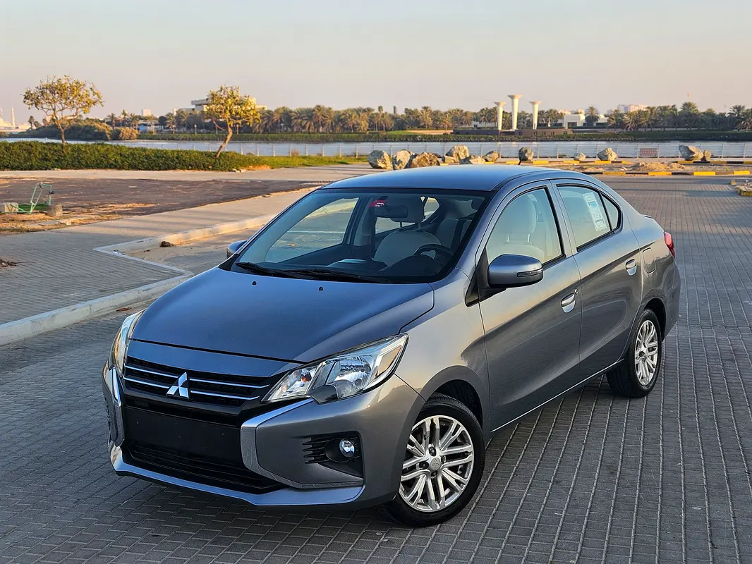 Mitsubishi Attrage 2022 — photo 1 of 16