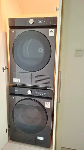 Samsung Bespoke washing machine 11.5kg wash and Samsung Bespoke 9kg dryer separate set same like new