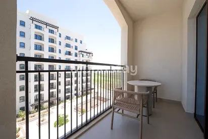 Low Floor | Partial Golf View | Ready to move in