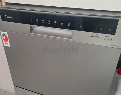 Midea Slimline Built-in Dishwasher – Stainless Steel, Good Working Condition