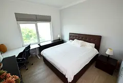 Beachside Apartment – Furnished bedroom with ensuite | Bills included