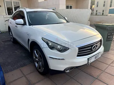 Infiniti FX50 Sport 2012 GCC Specs - V8 Performance Luxury