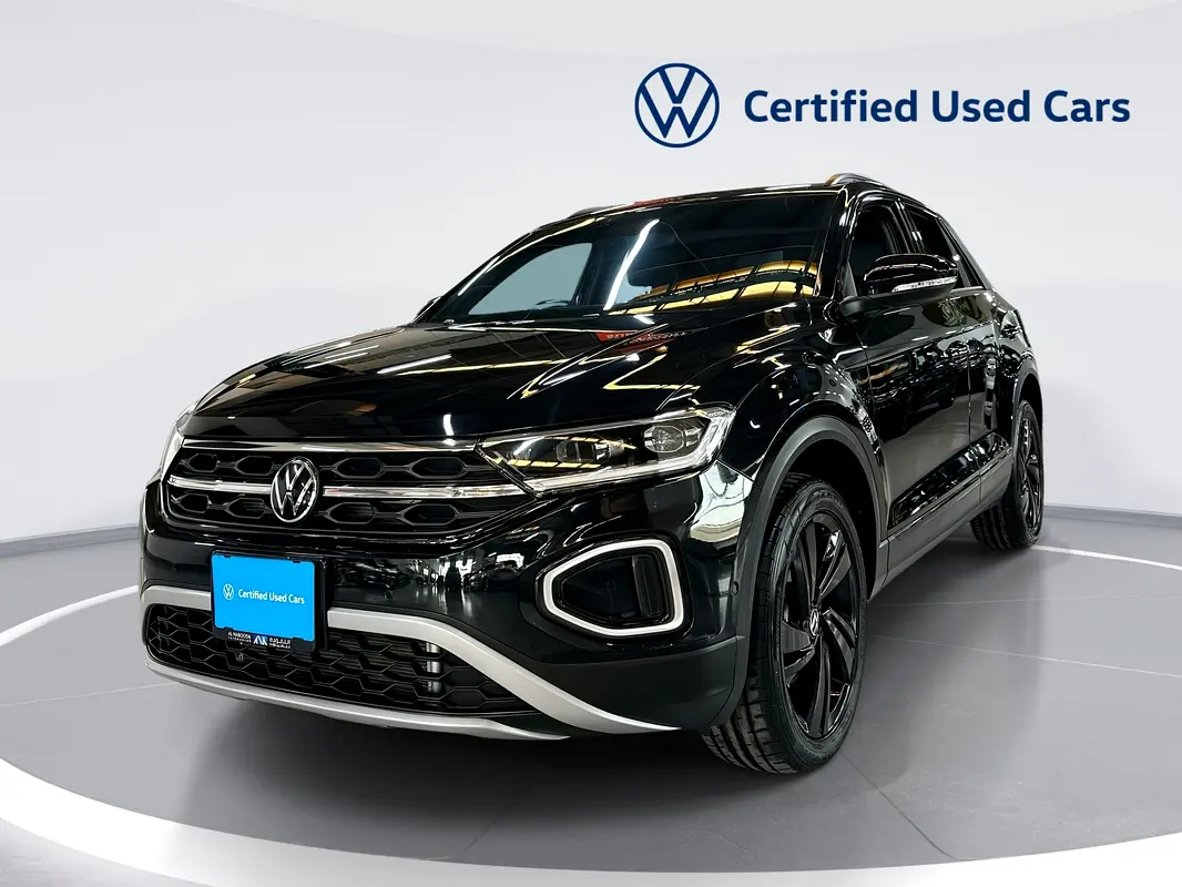Volkswagen T-Roc 2024 — photo 1 of 13