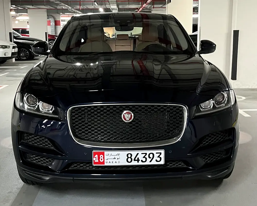 Jaguar F-Pace 2020 — photo 1 of 12