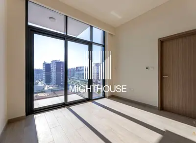 Spacious 1-Bedroom | Community View | Vacant
