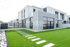 Corner Unit | Landscaped | Available July