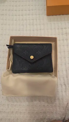 Lv wallet