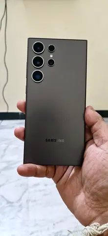 Samsung Galaxy S24 Ultra - Gray, Best Condition
