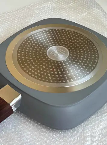 New grilled pan