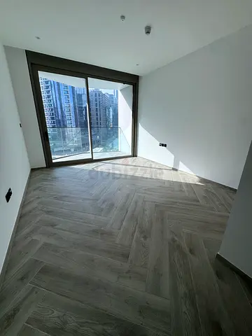 Peninsula 3 Studio FROM OWNER BURJ VIEW
