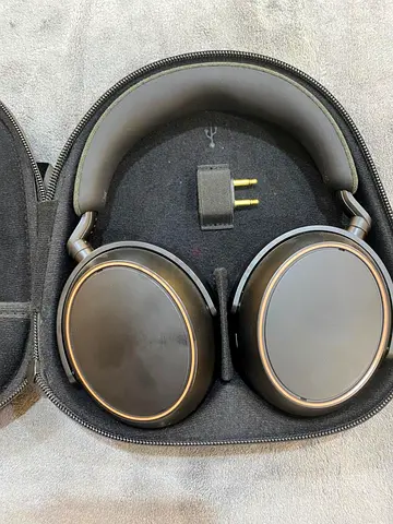 Sennheiser Momentum 4 wireless headphones
