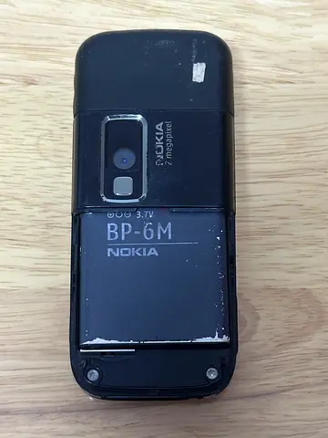 Old Nokia phone 6233