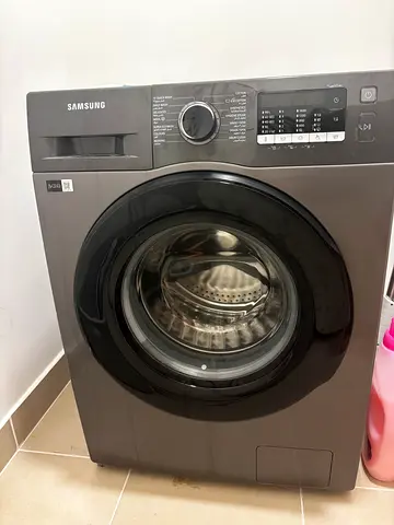 Samsung front load 8kg washing machine - good working condition