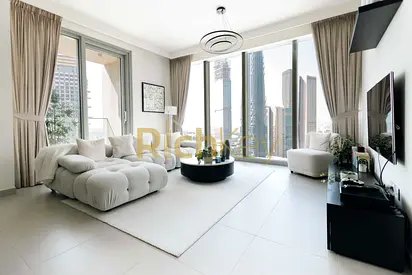 Modern Furnished 2BR | Forte T1 | Prime Downtown