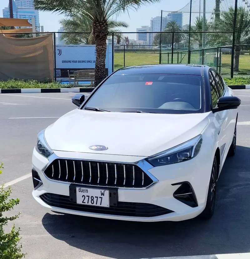 JAC J7 2023 — photo 1 of 8